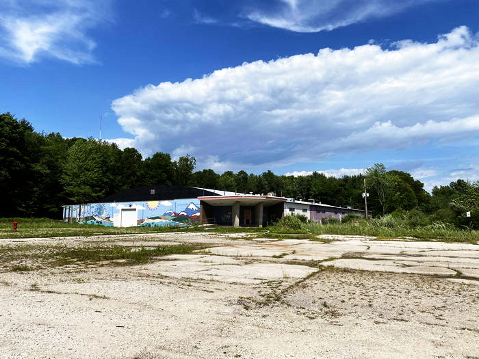 AMF Muskegon Lanes - July 2022 Photo (newer photo)